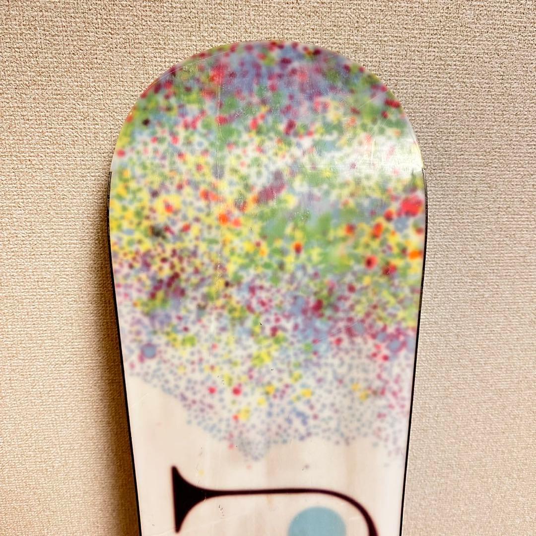 GNU✨B-NICE✨レディース✨139センチ✨初心者✨簡単✨スノボー✨グラトリ