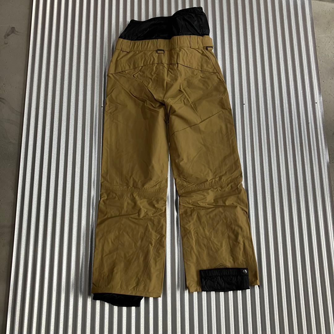未使用　コロンビア　スノボウェア　スノーボード　パンツ　ボトムス　S 上下