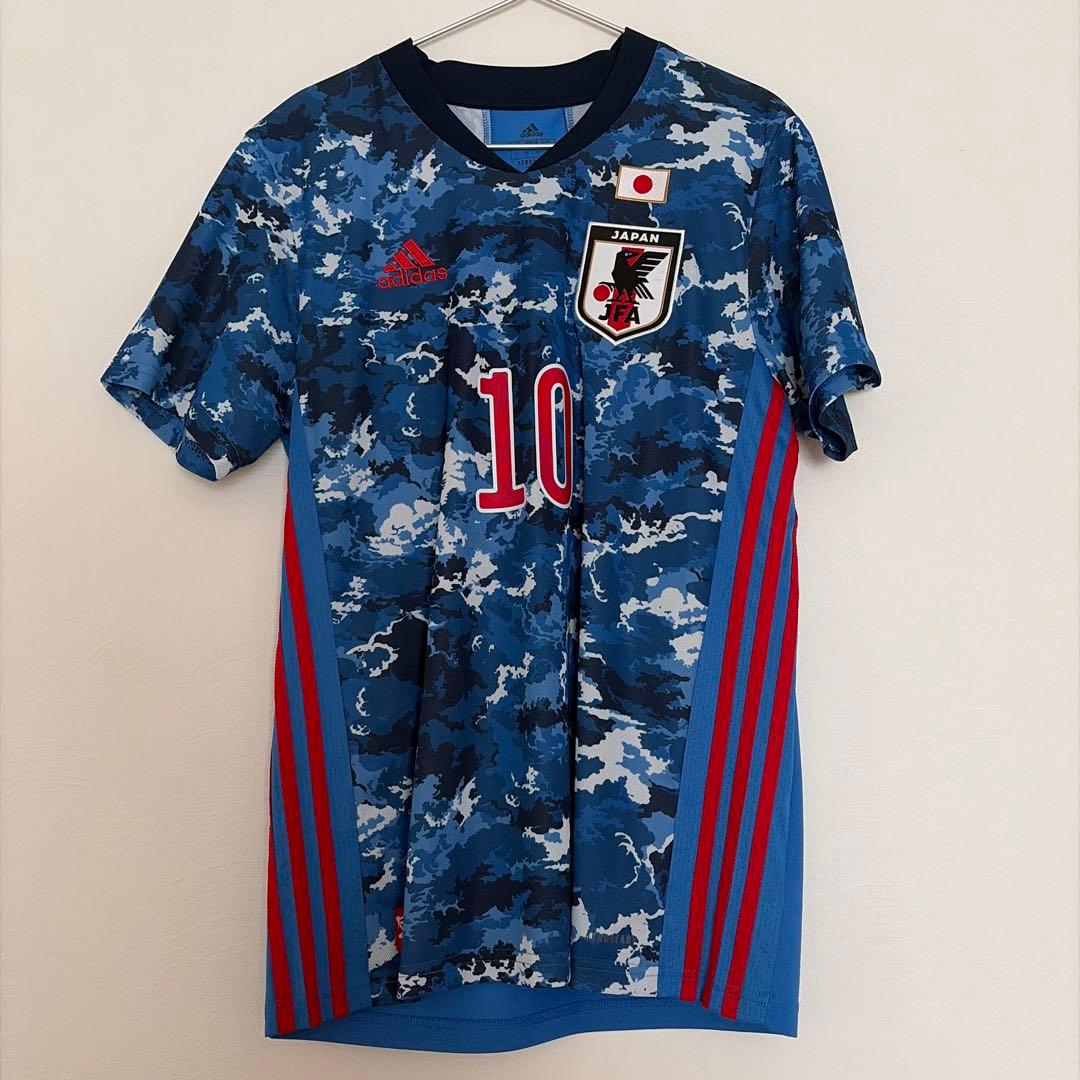 サッカー日本代表　南野拓実　ユニフォーム