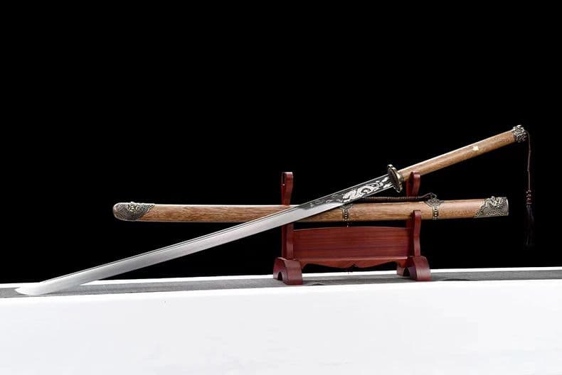 【屠竜の苗刀】繍春刀 牛尾刀 苗刀 手鍛造打 鋼刀 冷兵器 古兵器 武具 武蔵