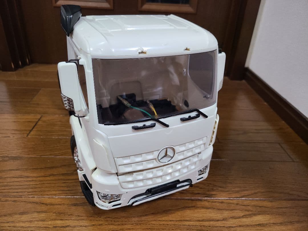 タミヤ 1/14 ビッグトラック メルセデス アロクス 4×2シャーシ ジャンク