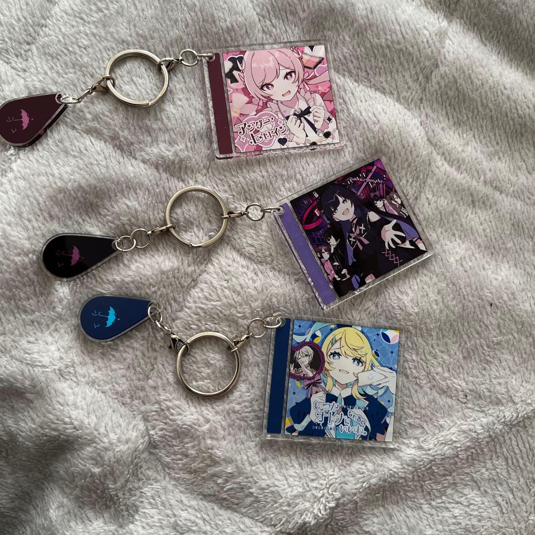 [限定品]多数ツユグッズまとめ売り　アクリルキーホルダー缶バッジ トートバッグ
