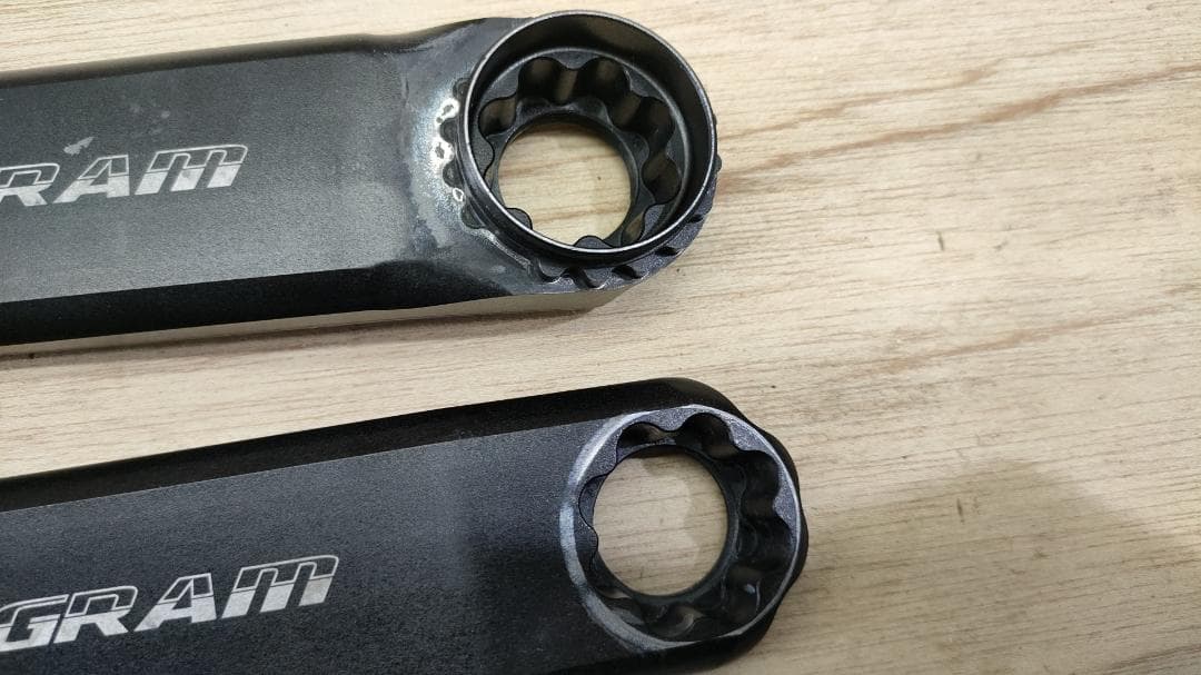 ■HOLLOWGRAM ホログラム SISL2■キャノンデール クランクアーム■