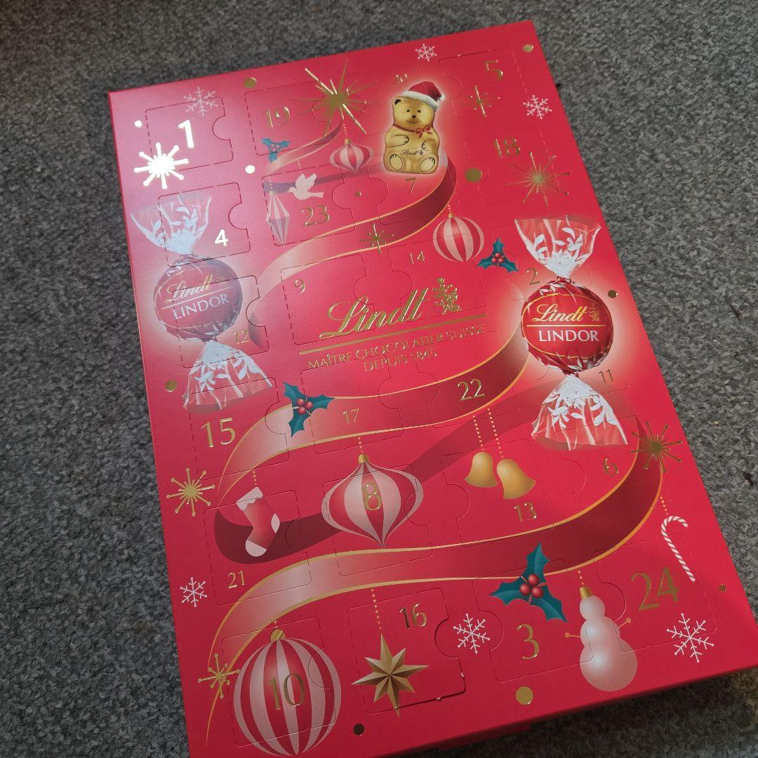 Lindt リンツ クリスマスアドベントカレンダー
