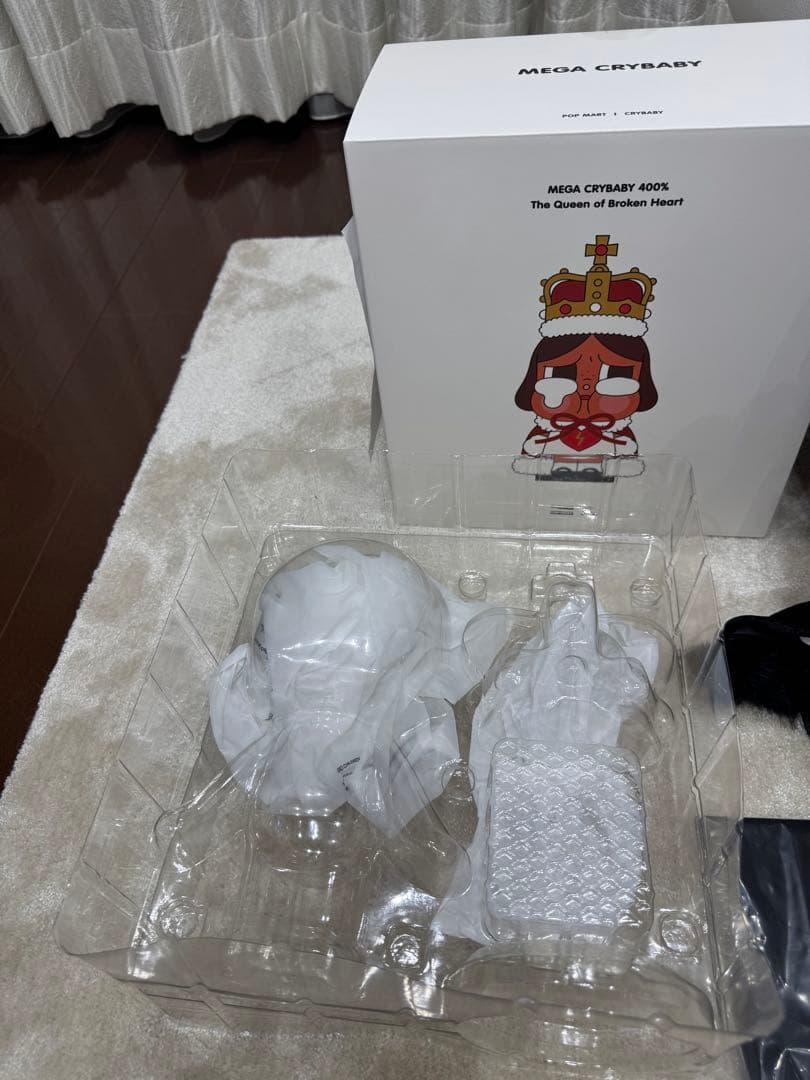 その他 MEGA CRYBABY 400%