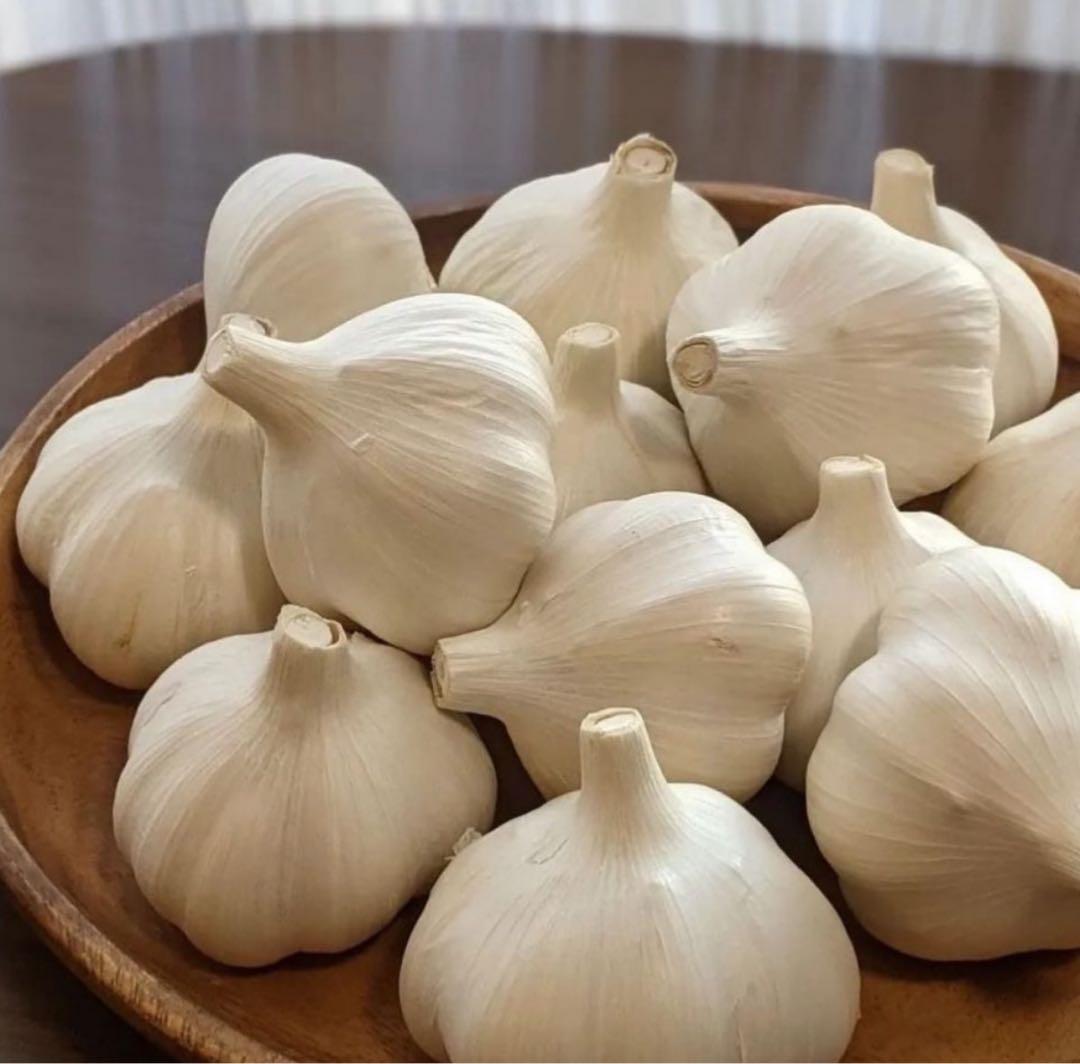 青森県産 ニンニク ホワイト六片 バラ 5㎏