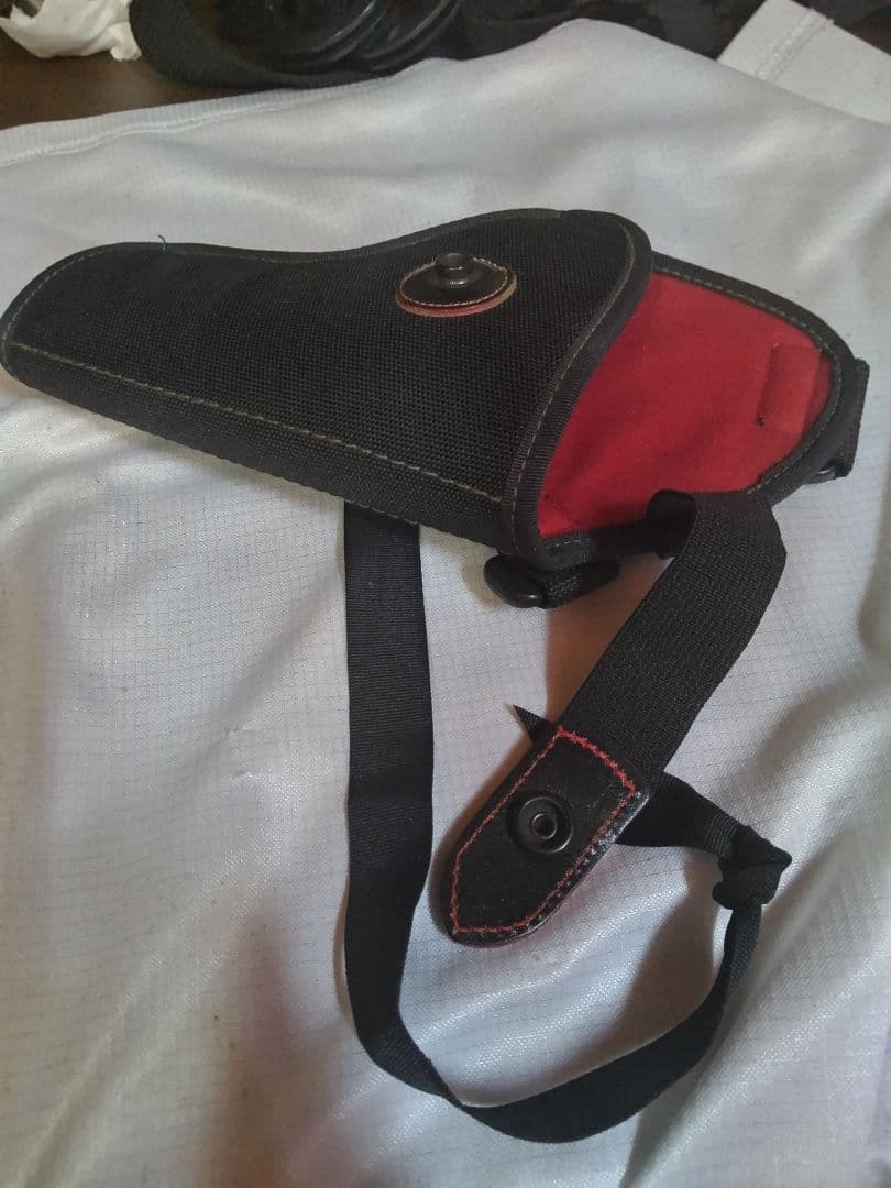 新年値下 ガスガン東京マルイS&W357マグナム ホルスター・ショルダーベルト付