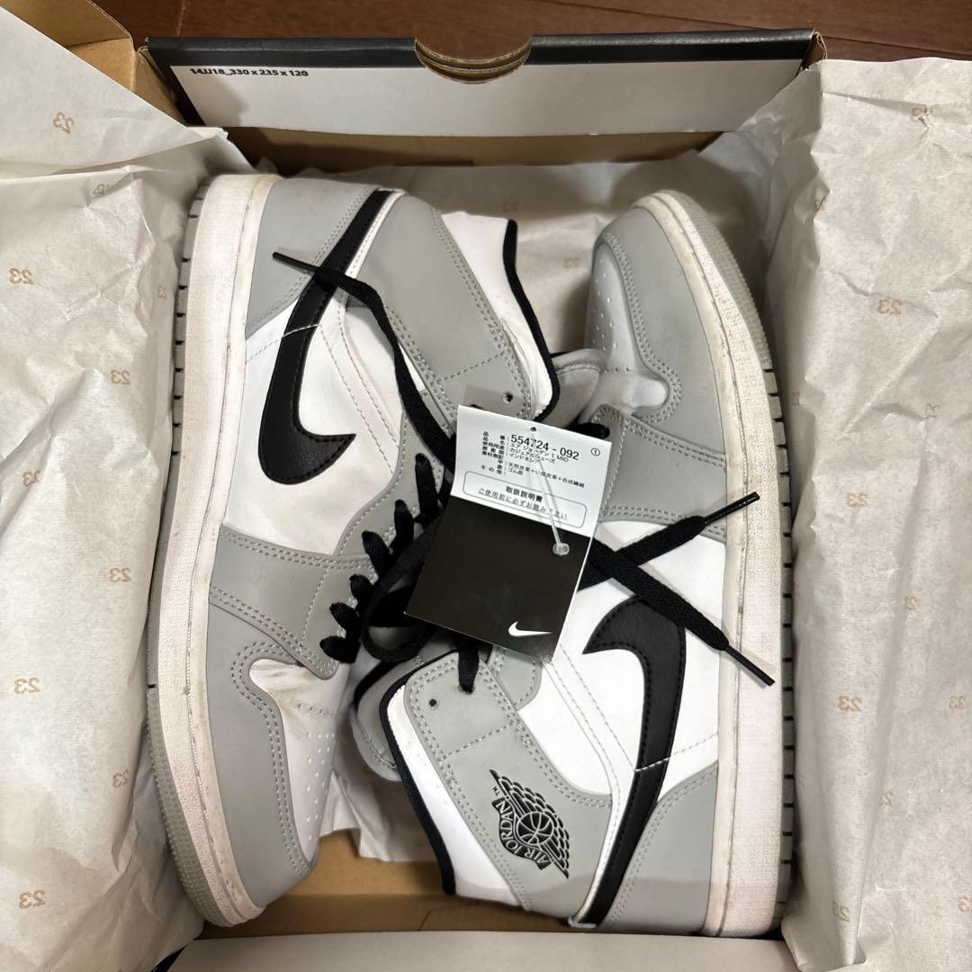 NIKE エアージョーダン1 MD グレー／フォントダスト/ホワイト/ブラック
