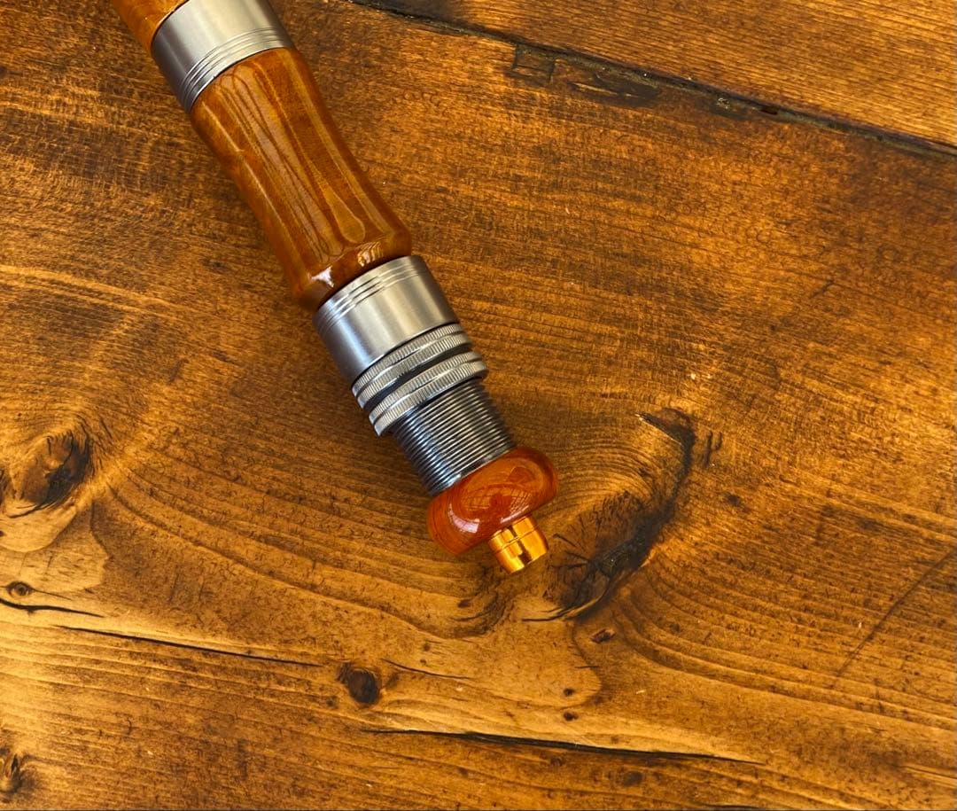 ウッドグリップ　トラウトロッド　ウッドリールシート　ロッドビルディング　黄金樟