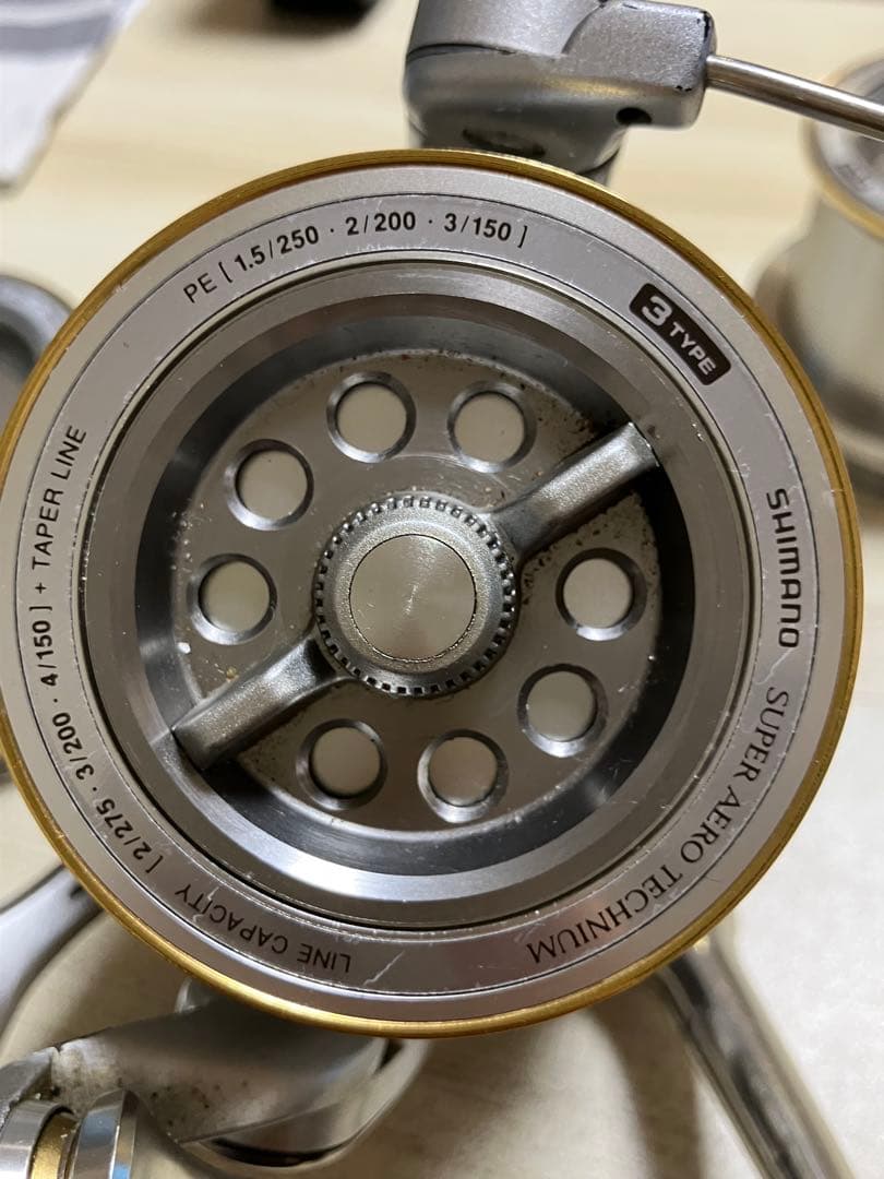 シマノ　スーパーエアロ　テクニウム　替えスプール付き