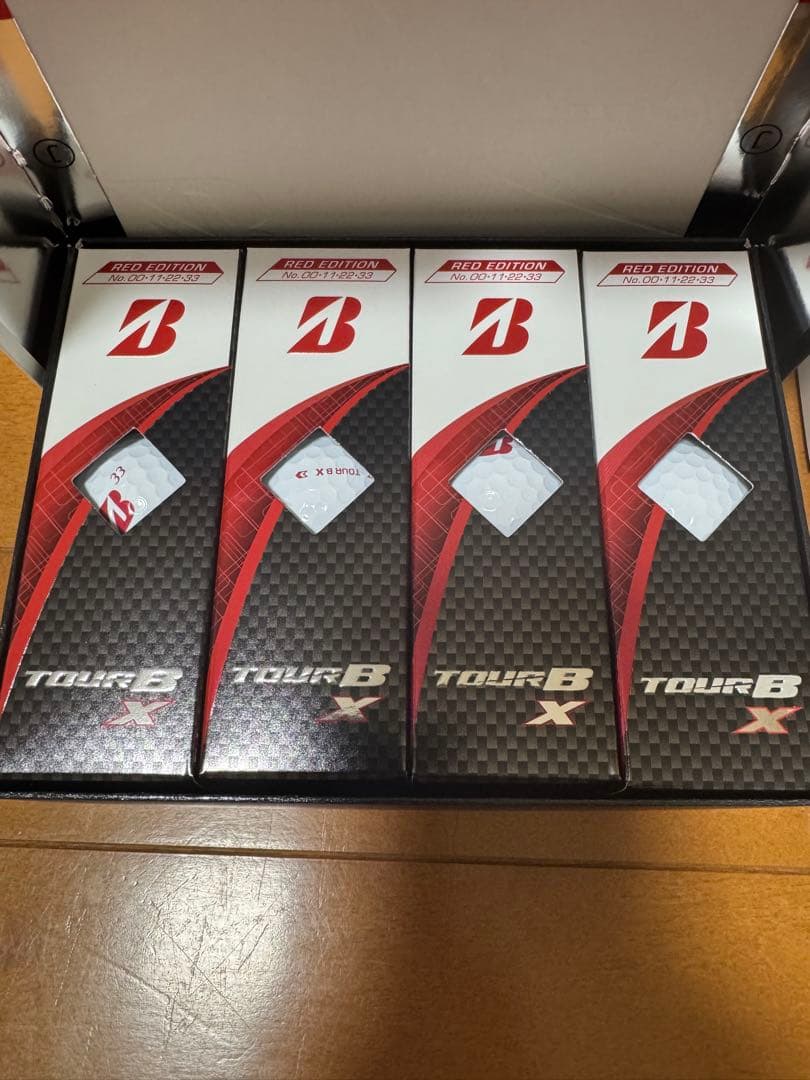 TOUR B X RED EDITION ゴルフボール