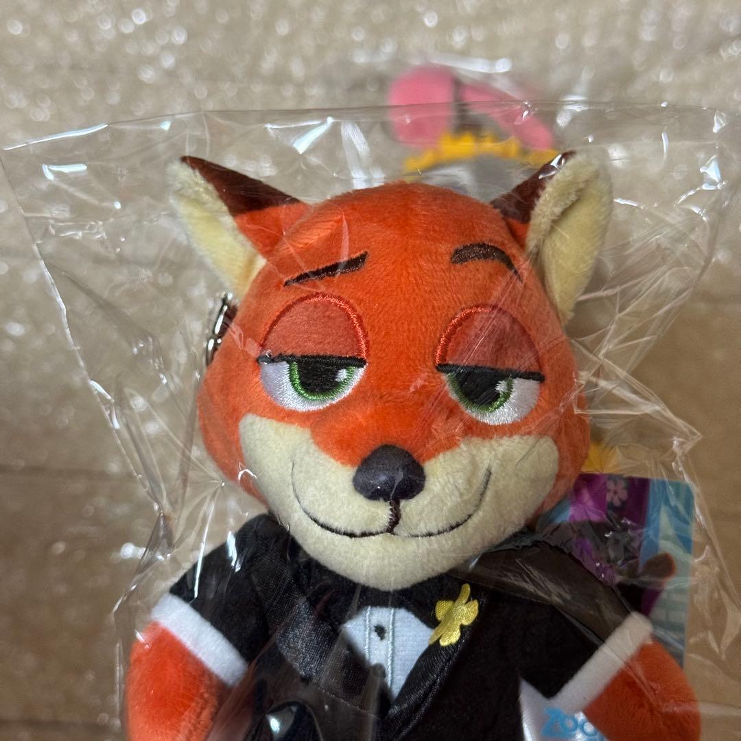 ズートピア　韓国　限定　ぬいぐるみ　キーホルダー