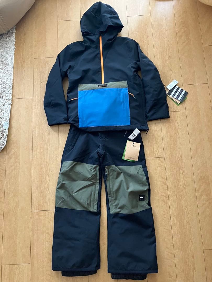 【美品】Quiksilver スノーボードウェア 上下セットアップ 140㎝