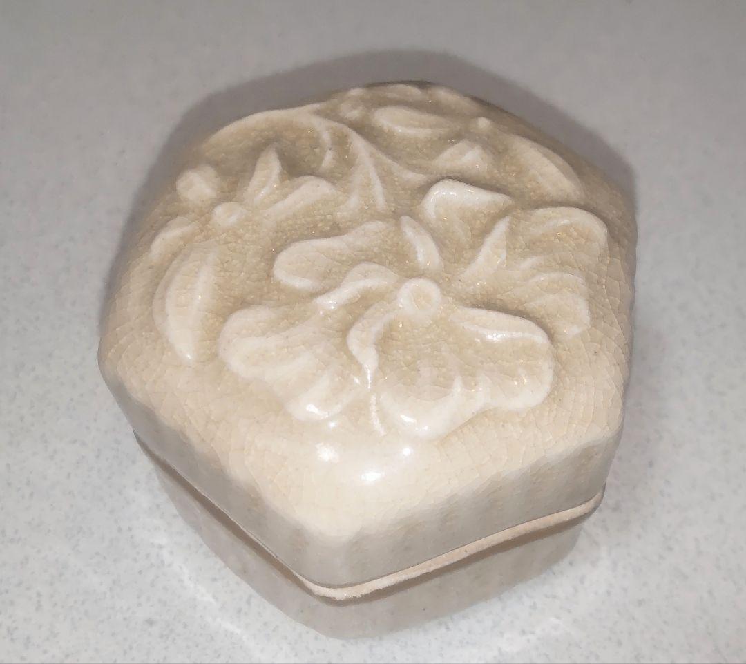 時代物 薩摩焼 白薩摩 香合 寿官製 /Satsuma Kogo Jukan