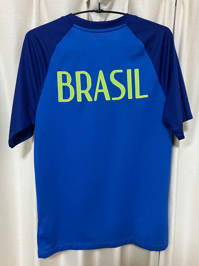 ブラジル代表 トレーニングウェア（美品）