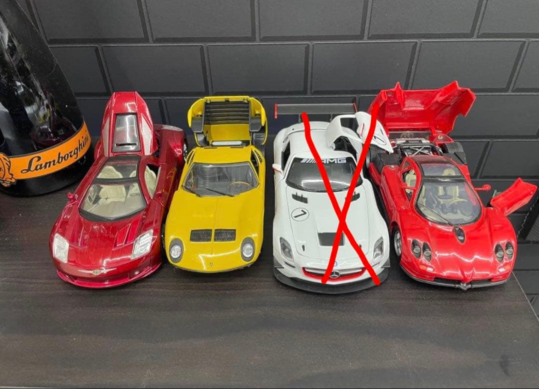 ミニカー 4台セット パガーニ