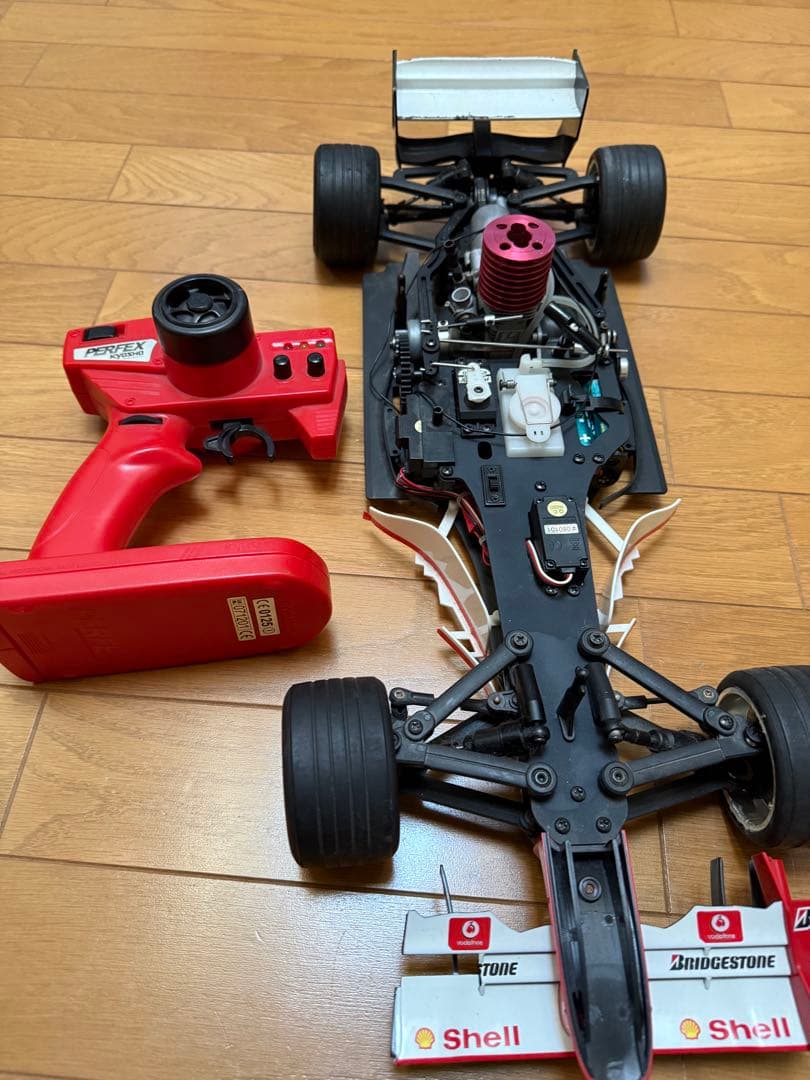 ディアゴスティーニ 週刊フェラーリラジコンカー F2004 オプションパーツ有り