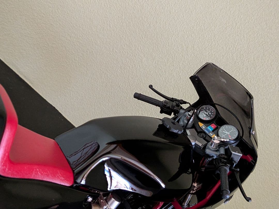 （メル64289） タミヤ　1/6ホンダCB1100R カスタム【完成品】