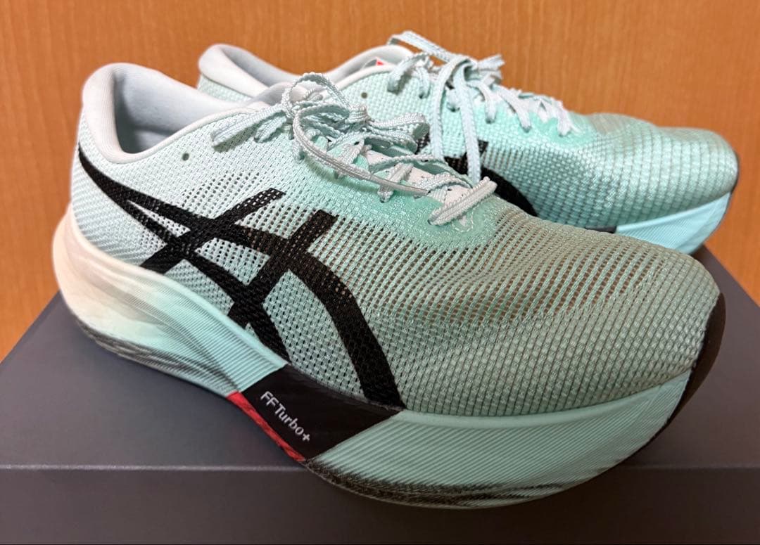 asics メタスピードエッジパリ