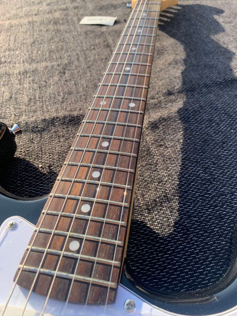 新品フォトジェニックPhotoGenicストラトキャスタータイプ エレキギター