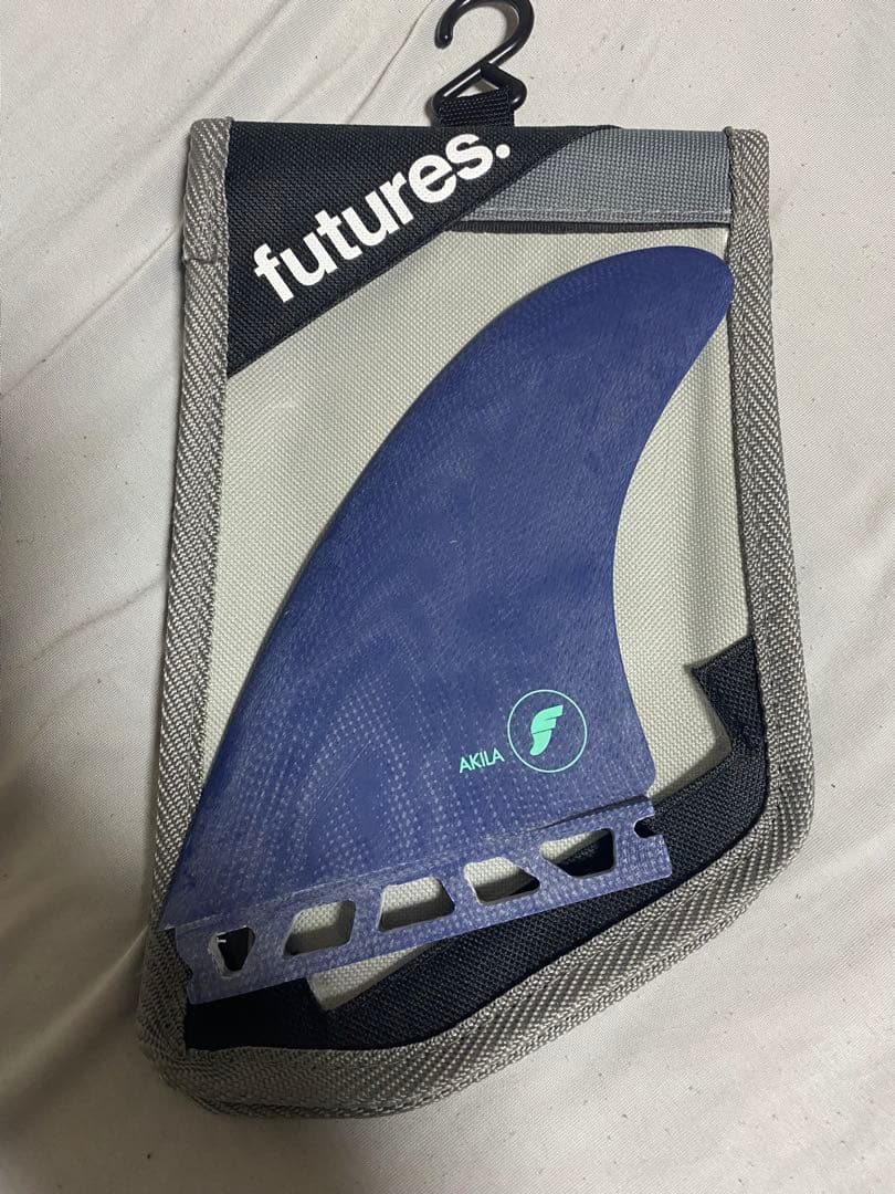 akila aipa twin　フューチャーフィン　ツイン