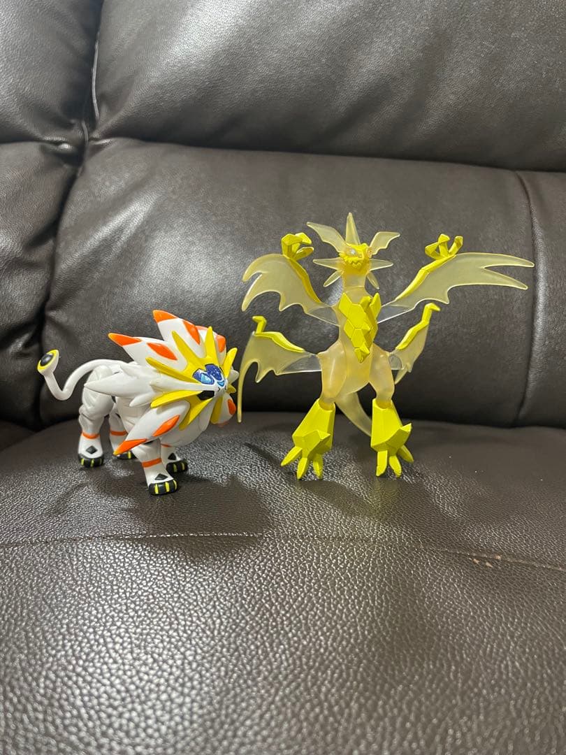 【最終値下げ】モンコレ19体まとめ売り＋ポケモン指人形まとめ売り総数約60体