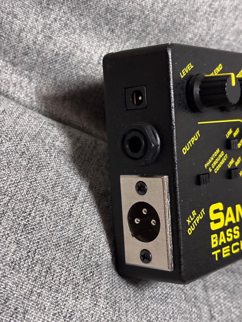 【ジャンク】Tech 21 NYC SansAmp Bass D DI
