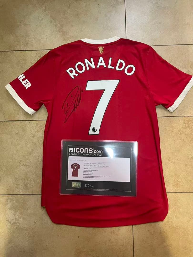 クリスティアーノ・ロナウド　直筆サイン入りユニフォーム　 21-22