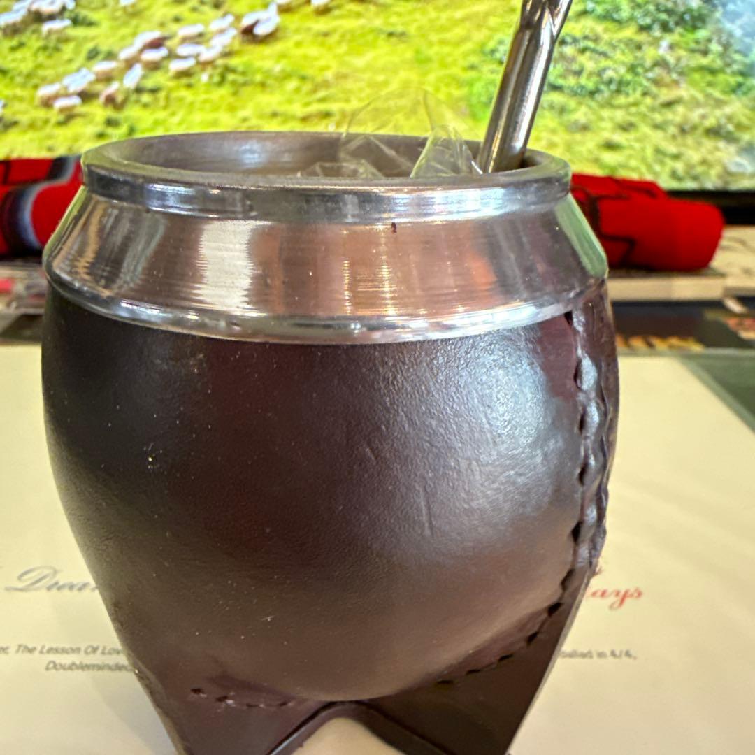 レザー製マテ茶カップとストロー