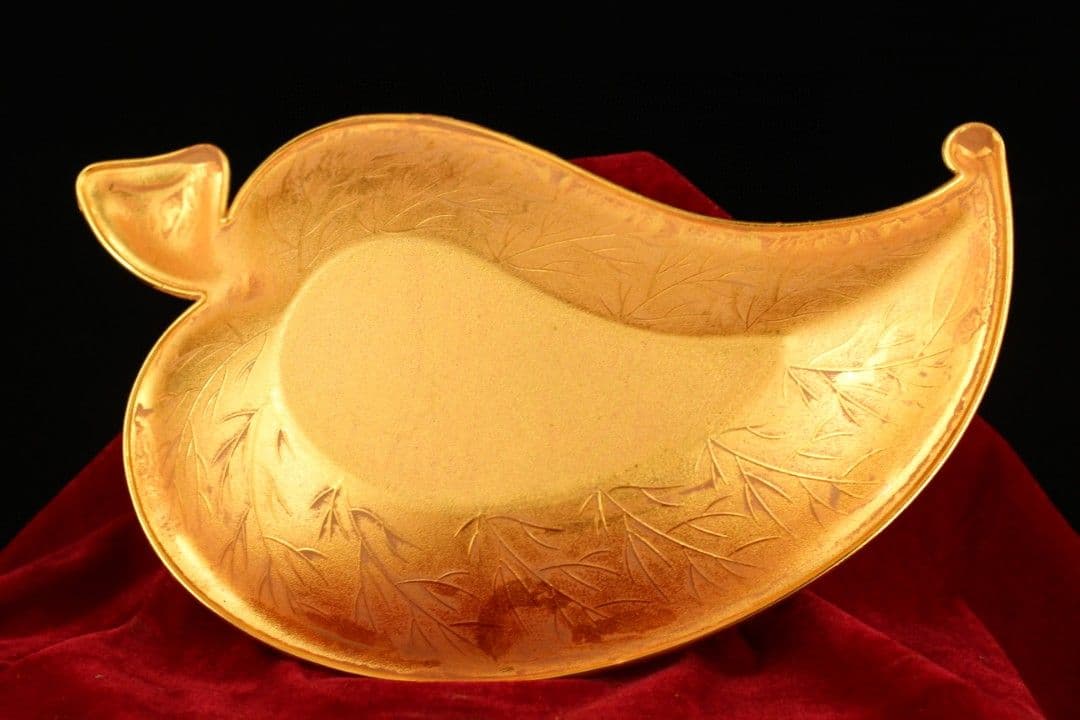 銅 細工 鎏金葉盤 果実盤 装飾品 工芸品 美術品 置物