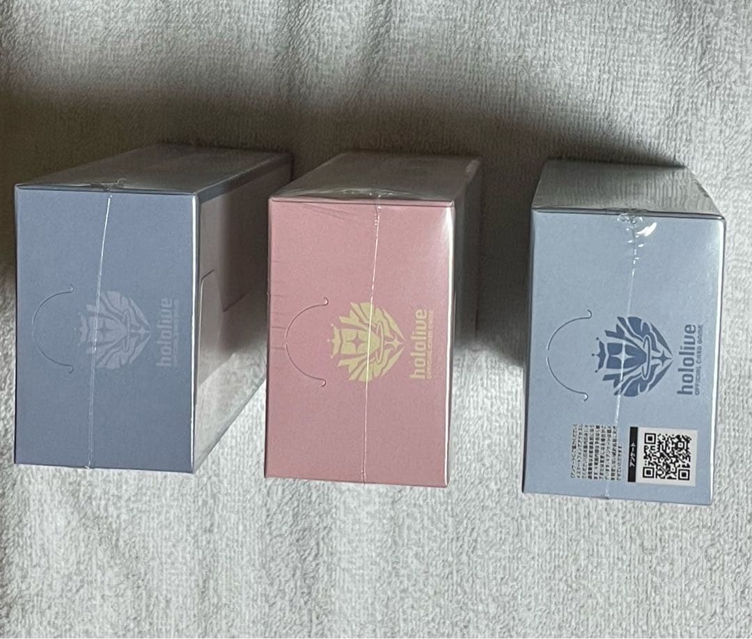 ホロライブオフィシャルカードゲームシュリンク付き 未開封ブルーミングレディアンス