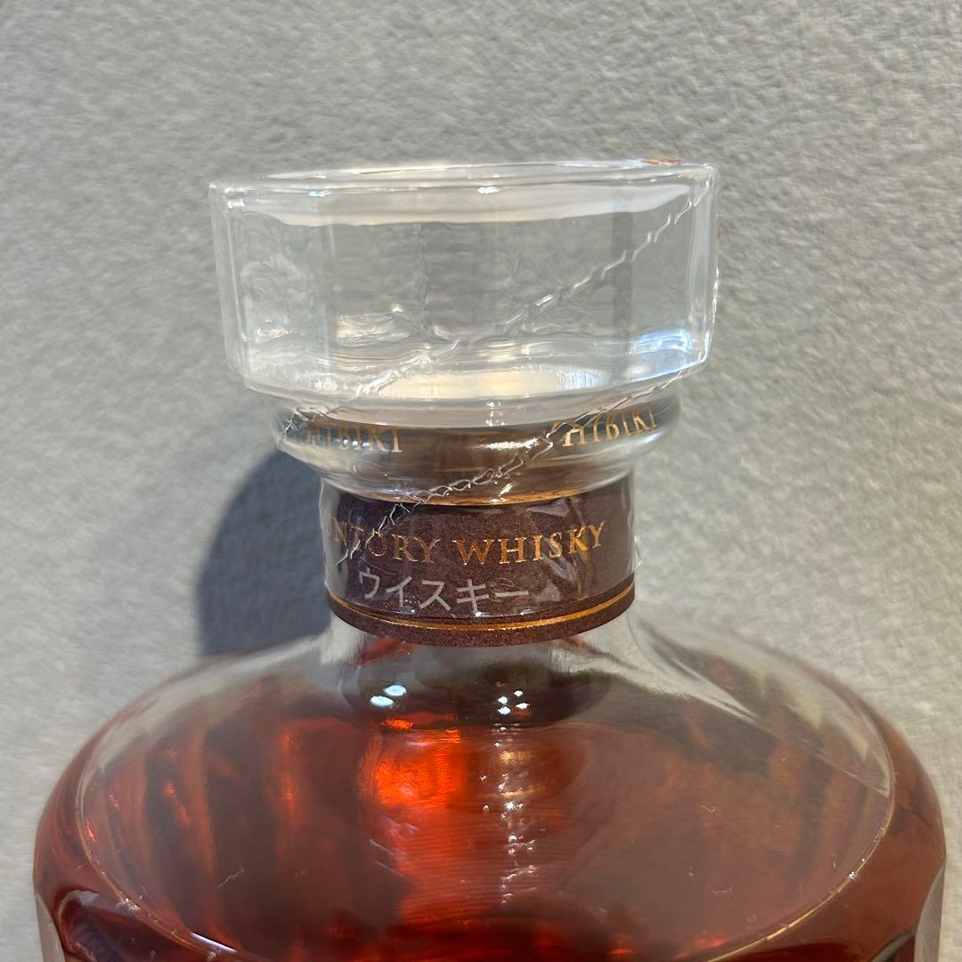 サントリー　響12年　未開封・箱付き・冊子付き