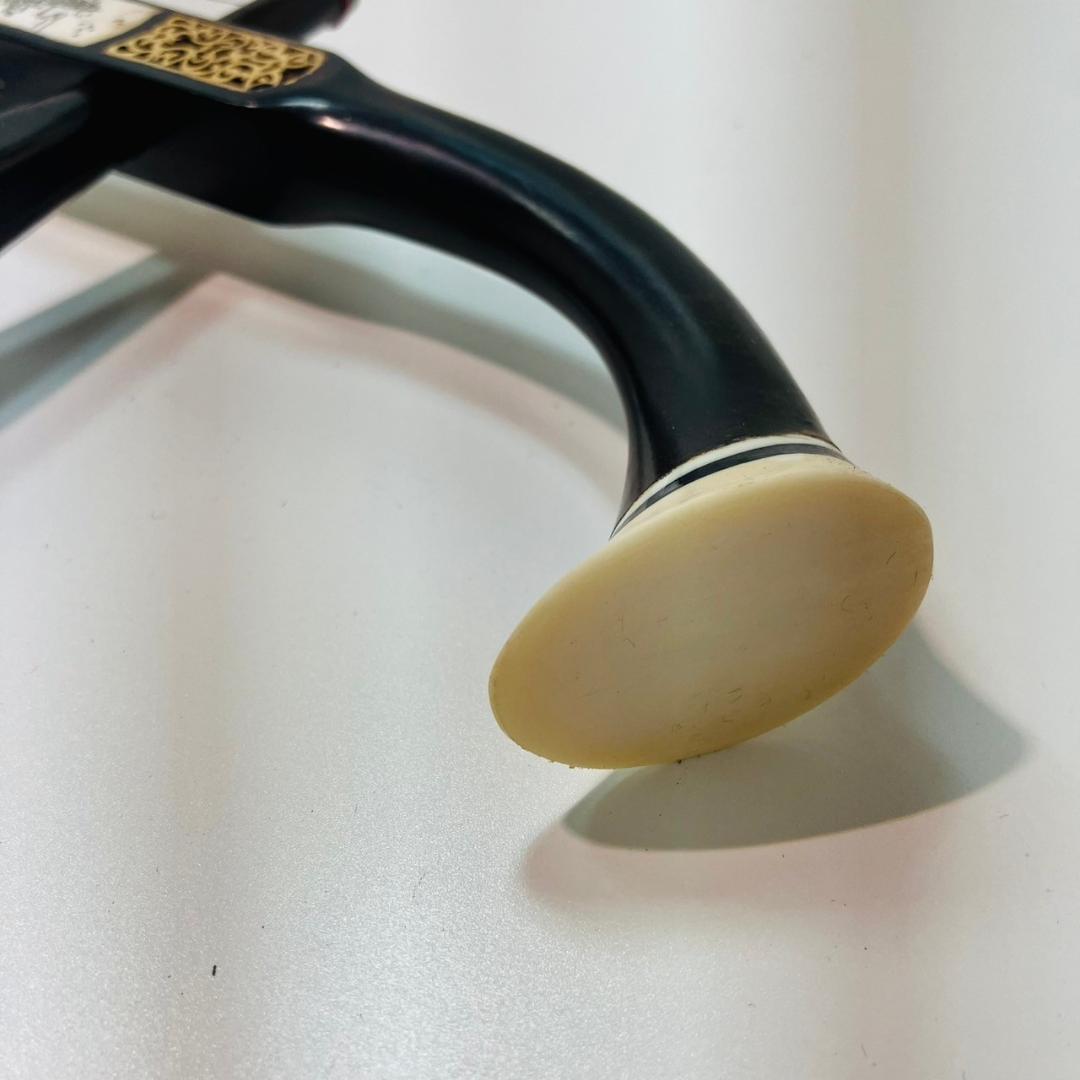 極美品　蘇州　二胡　紅木　精品　万菊根制　付属品多数　蛇皮　ケース　弓