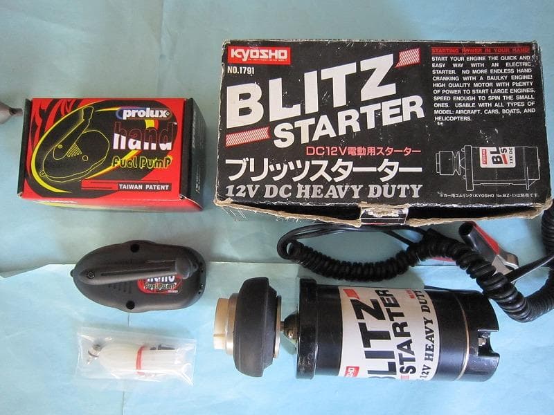 ラジコン　エンジン飛行機用　メカ　プロポ　受信機　サーボ　始動用具　一式セット