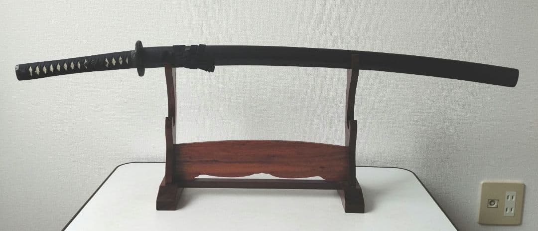 日本刀　黒塗鞘模造刀　美品