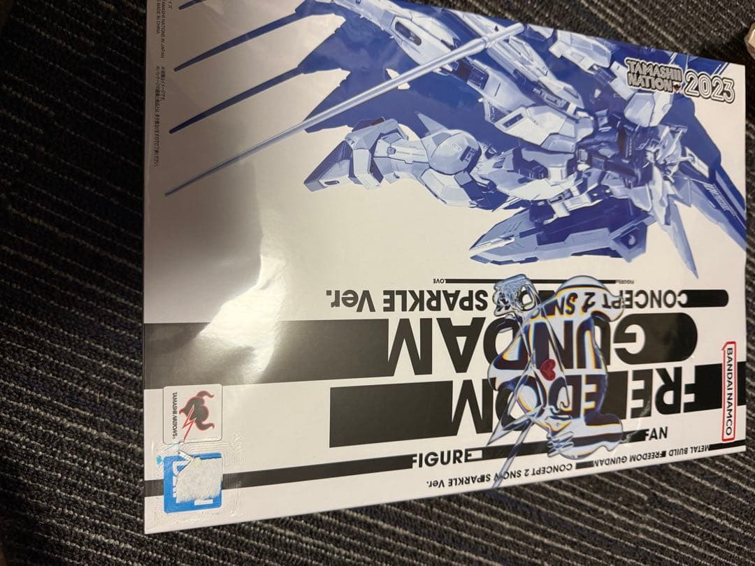 L BUILD フリーダムガンダムコンセプト2スノースパークルVer.