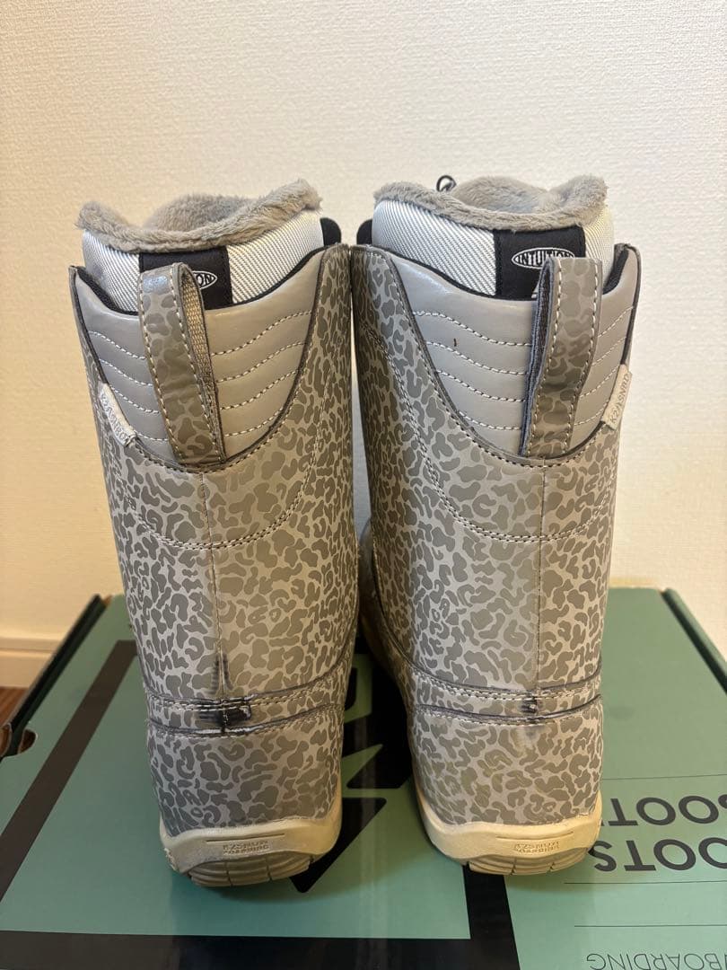 HAVEN スノーボードブーツ BOAシステム グレー K2 24.5 ケーツー