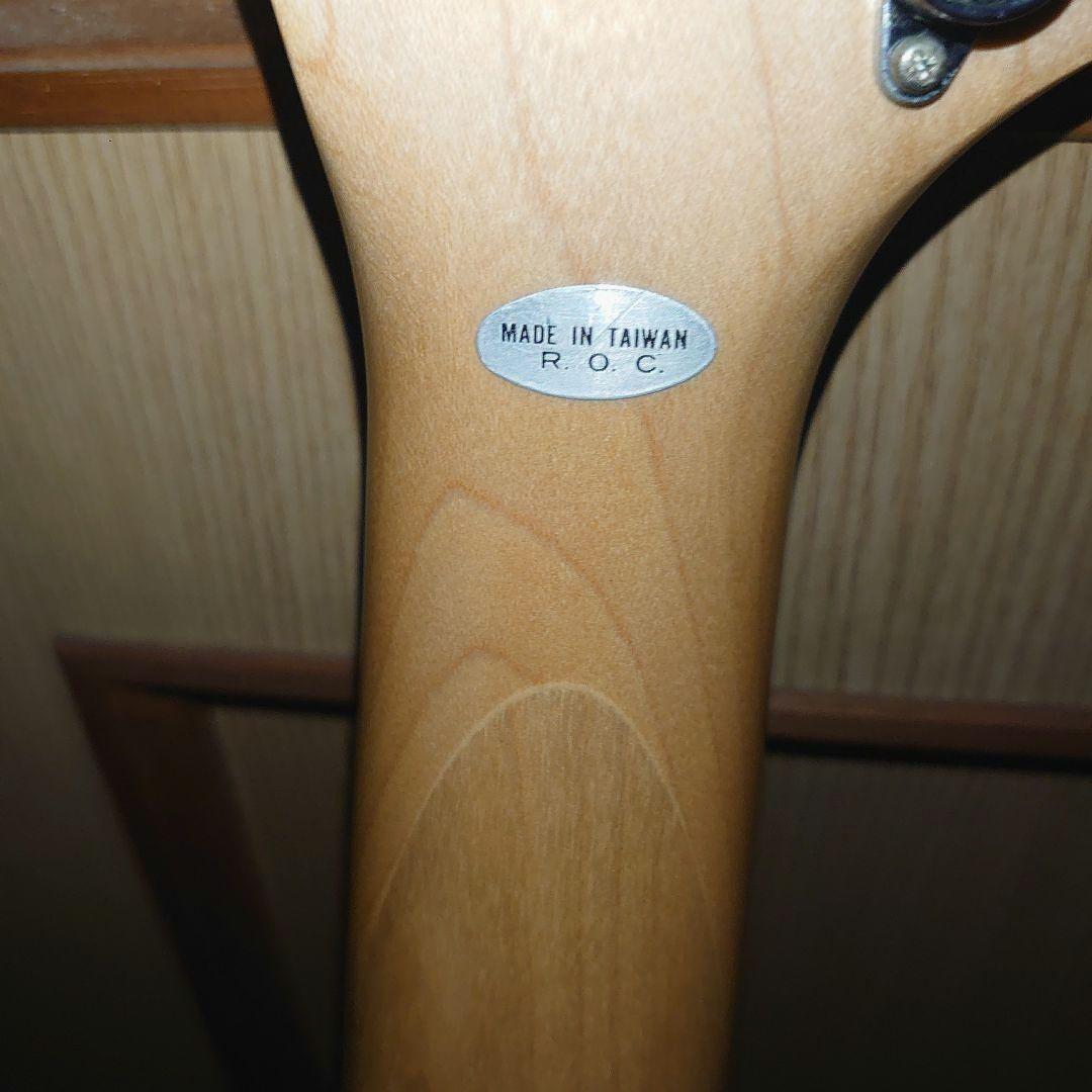 フェルナンデス　エレキギター　STJ-40C TG-5 ソフトカバー付き　その他