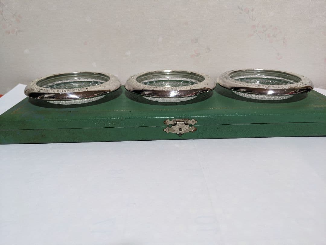 ♦純銀製コースター 田中貴金属直営店 銀座山崎 共箱 栞入 資産形成