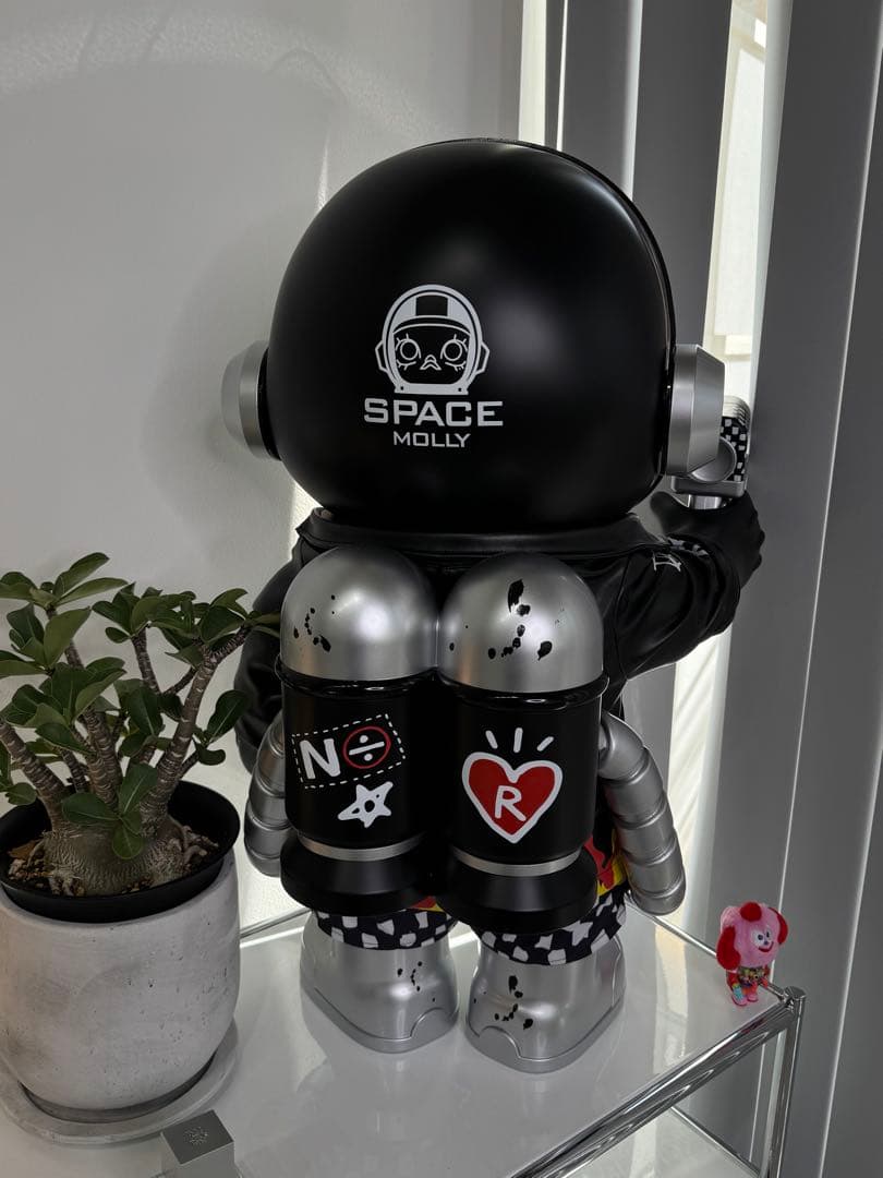 その他 POPMART MEGASPACE MOLLY 1000% Trevor