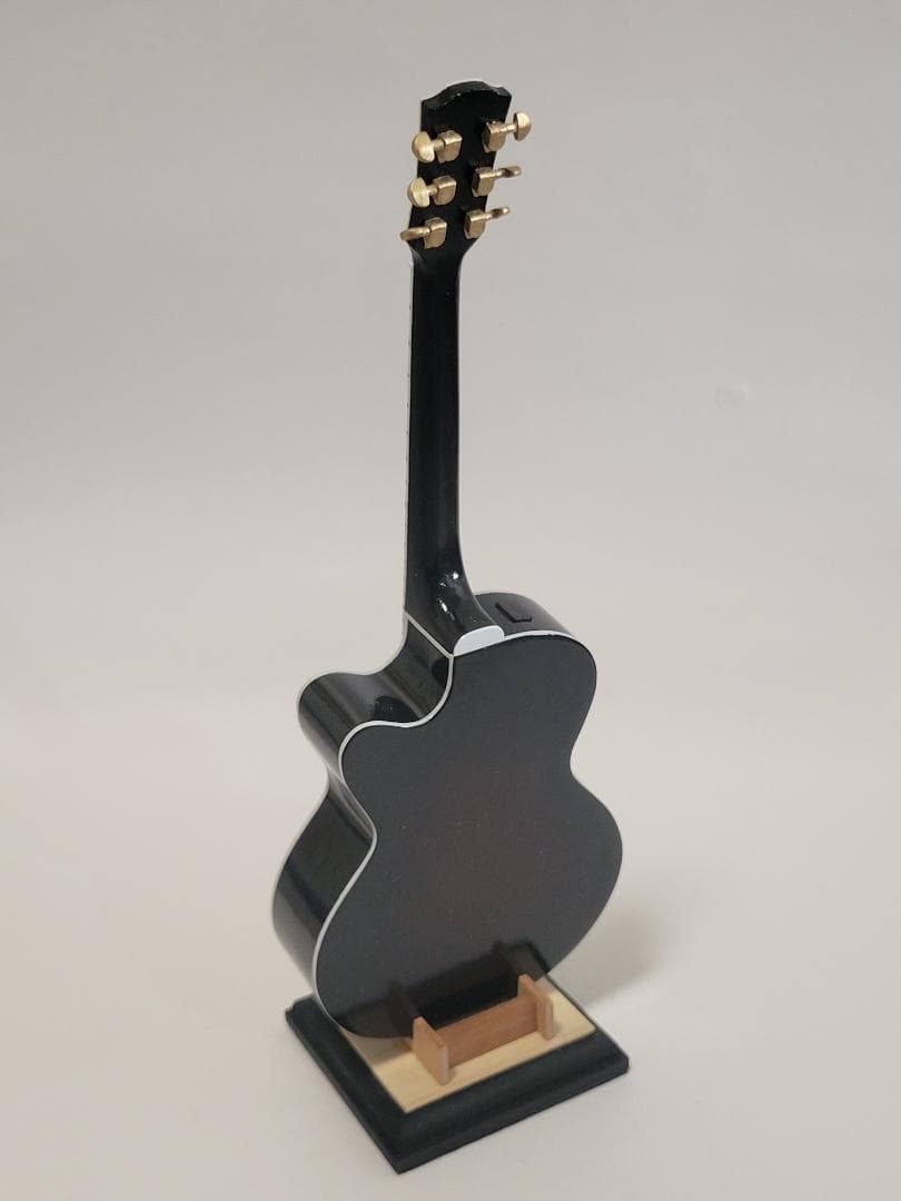 TEN　YAMAHA CPX900 MB　ミニチュアギター模型