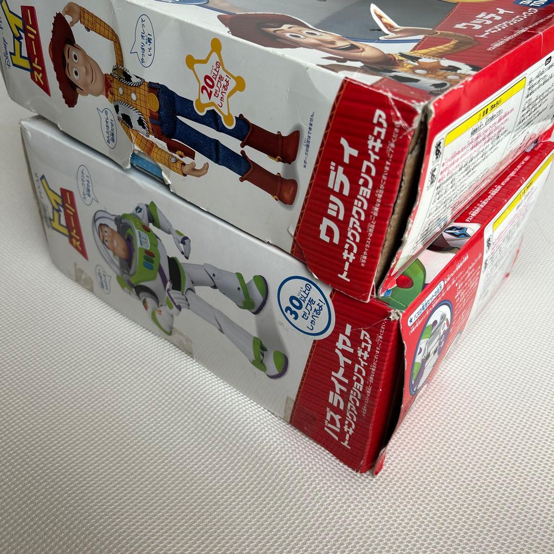 トイストーリー　トーキングアクションフィギュア ウッディ バズ・ライトイヤー