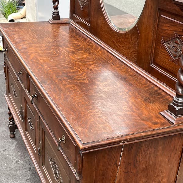 イギリスアンティーク　ミラーバックサイドボード　キャビネット　リビングボード