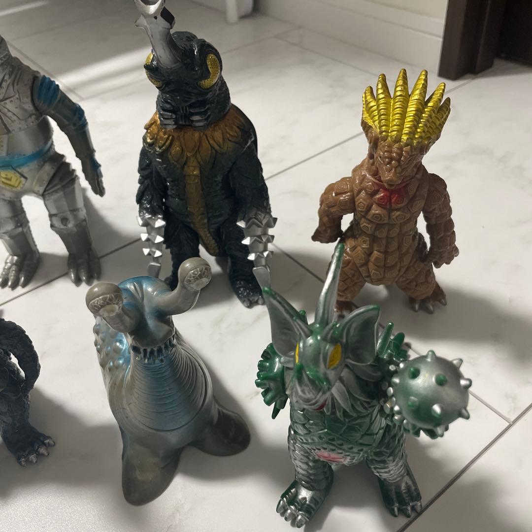 東宝怪獣フィギュア ソフビ