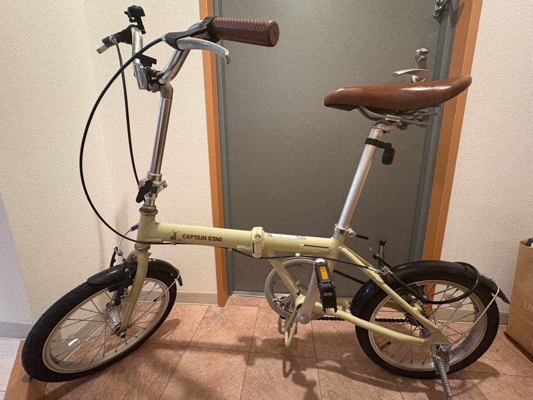 キャプテンスタッグ CAPTAIN STAG 折り畳み自転車 ラテ