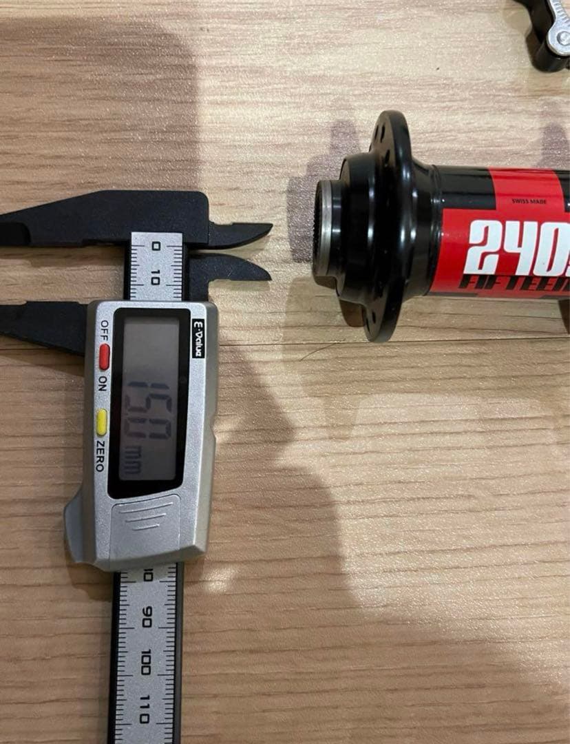 MTBハブ DTswiss240s