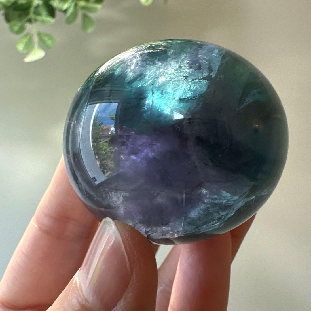 ブルーフローライト　エッグ　122.9g フローライト　青　透明感　マリンブルー