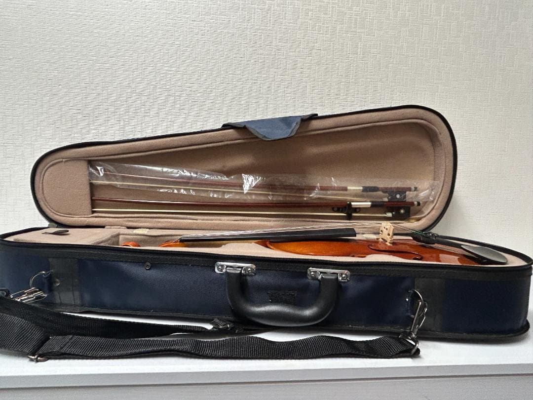 Suzuki　バイオリンNo.230　1/2　ネイビーケース付き　すぐに使用可！