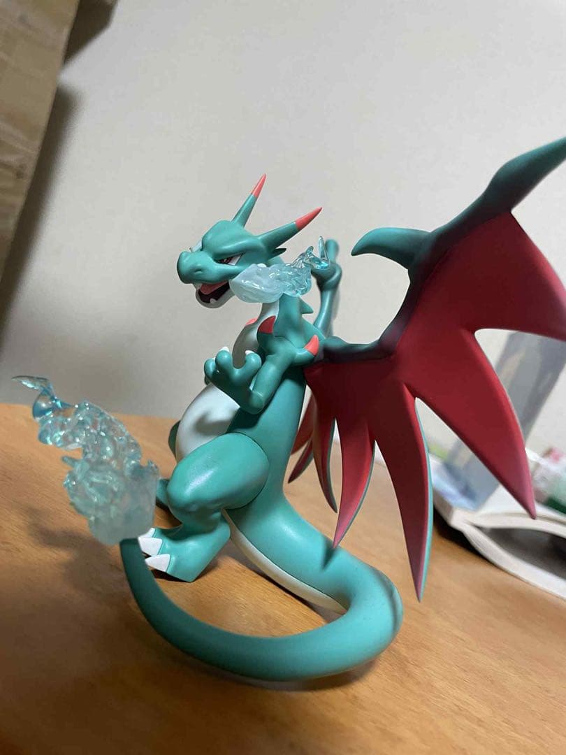 リザードン フィギュア 炎のエフェクト付き