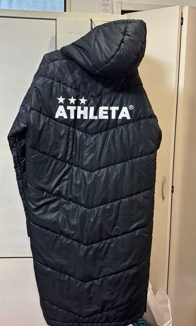 アスレタ ATHLETA ベンチコート サイズO 黒 サッカー